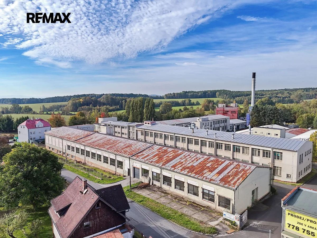 Pronájem skladového prostoru 1700 m²